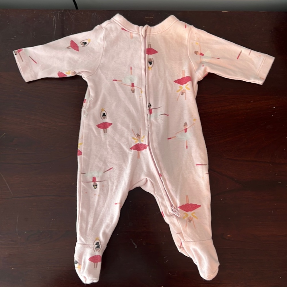 Footed pajamas - Newborn 👶🏻